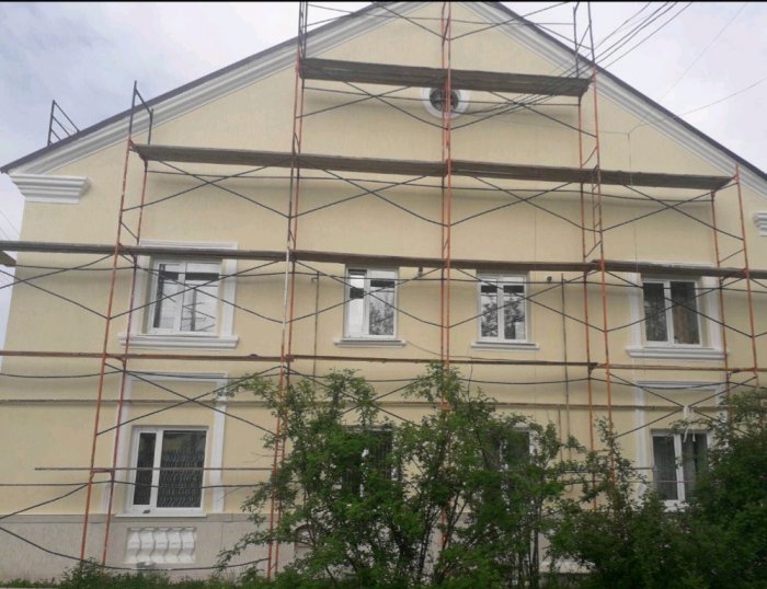 В двух многоквартирных домах Вешкаймы завершается капитальный ремонт фасадов 