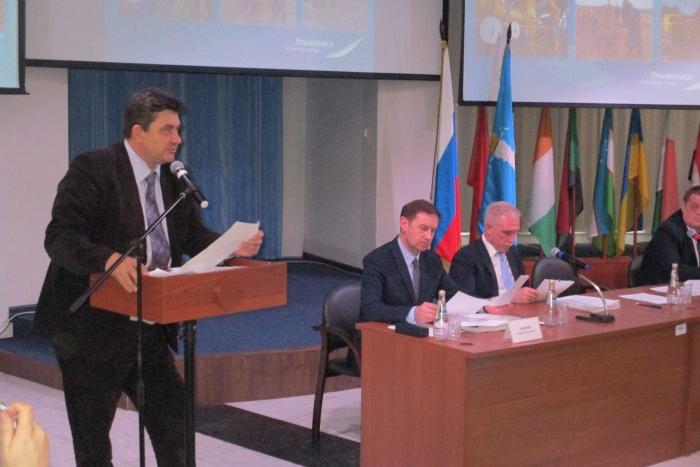 Губернатор Сергей Морозов положительно оценил результаты работы Министерства энергетики, ЖКК и городской среды Ульяновской области в 2018 году