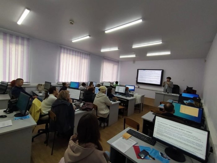Для жителей Ульяновска провели семинар по финансовому планированию капремонта в домах со спецсчётомми