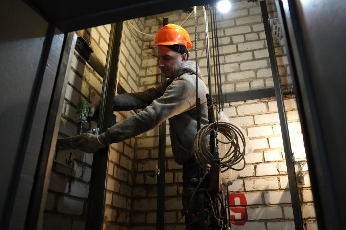 В Ульяновской области будут комплексно менять лифты с истекшим сроком эксплуатации в МКД 