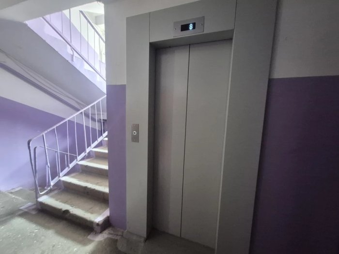 Первые 26 лифтов заменили в многоэтажных домах Ульяновска и Димитровграда по программе капремонта этого года