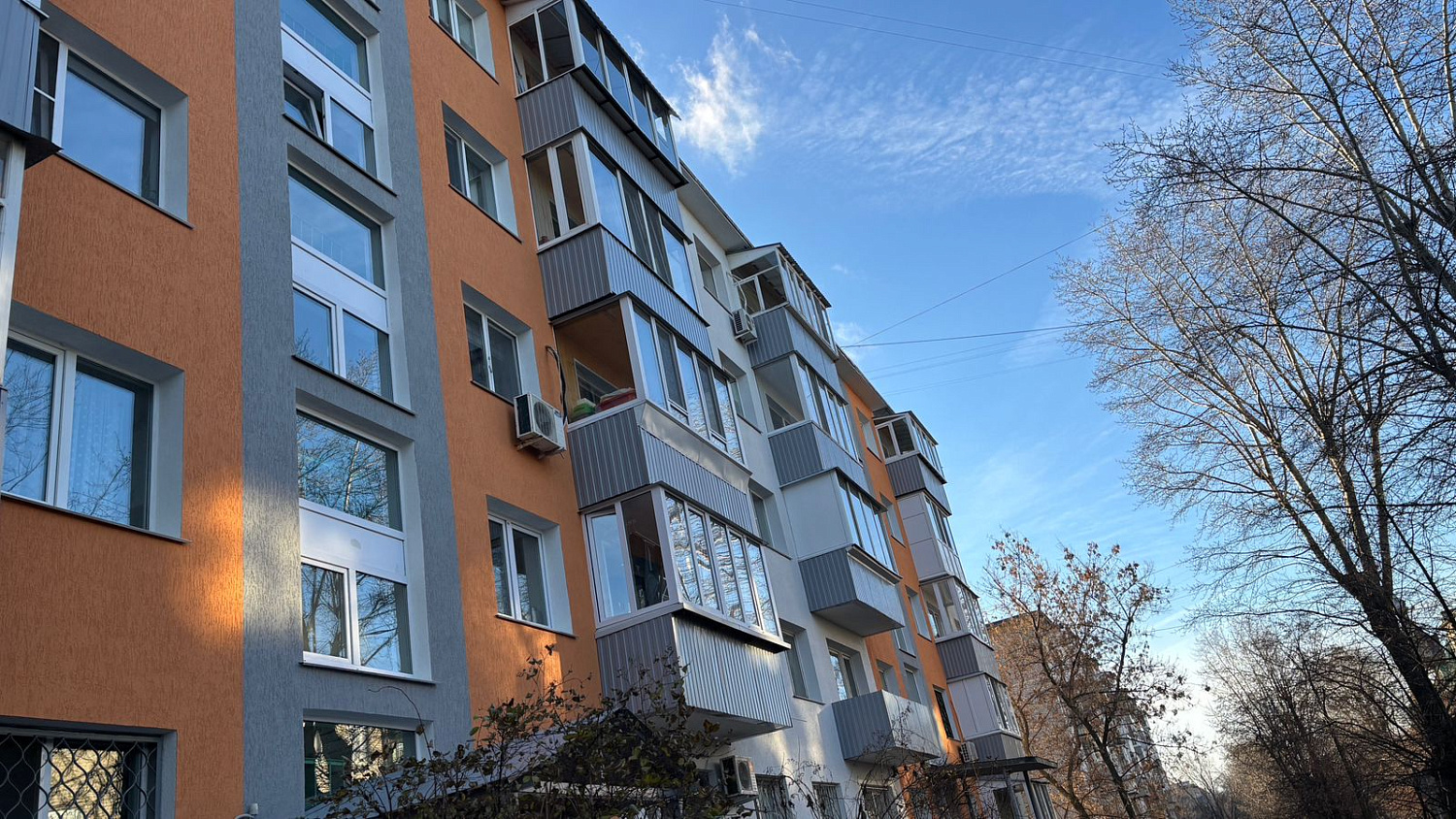 В 11 муниципальных образованиях Ульяновской области завершён капремонт домов по плану 2025 года